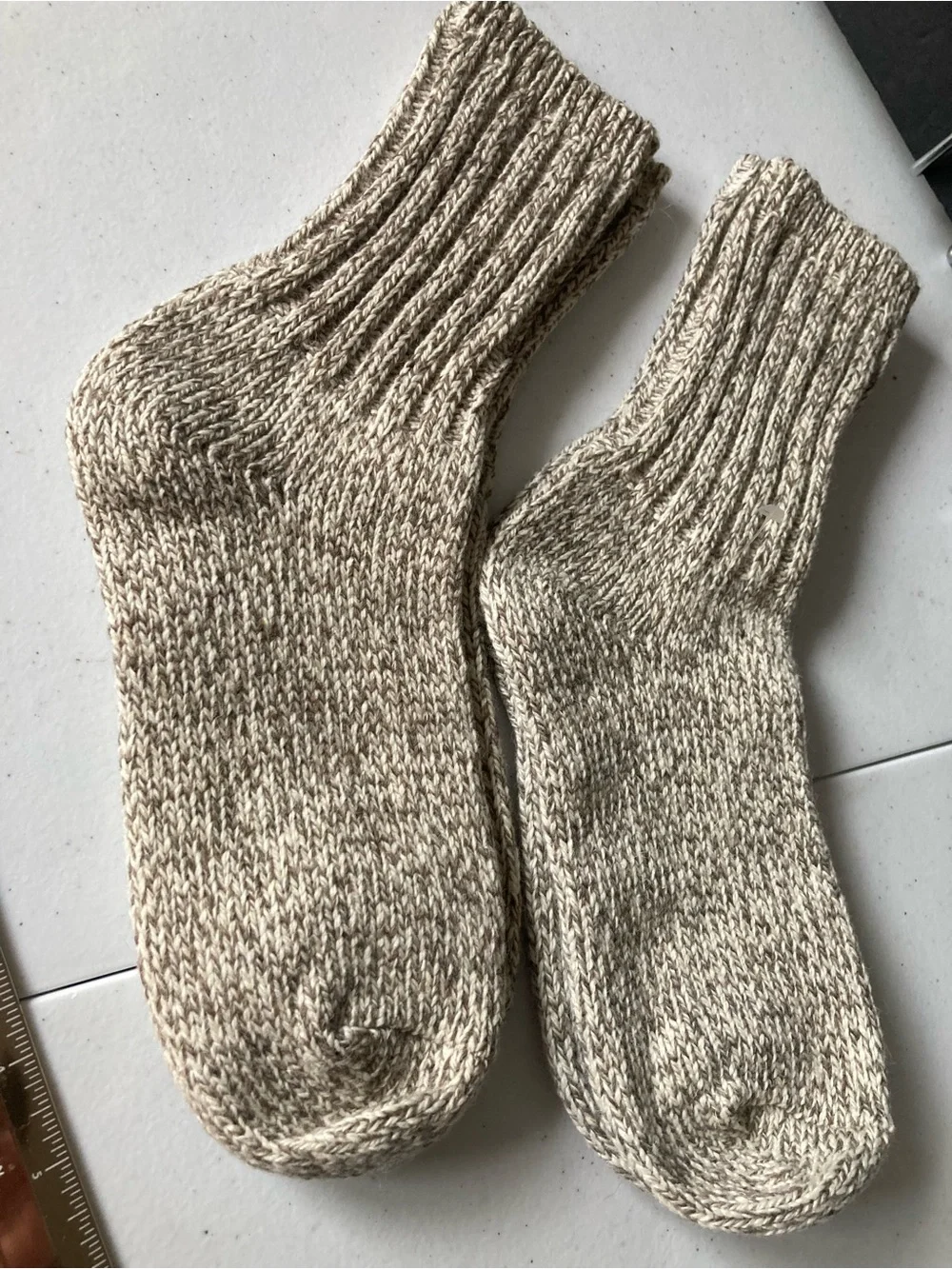 Men's Marled Crew Socks in Natural Beige